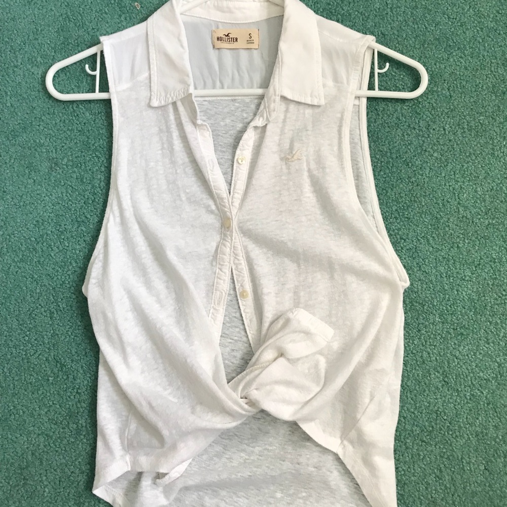 Hollister Tank